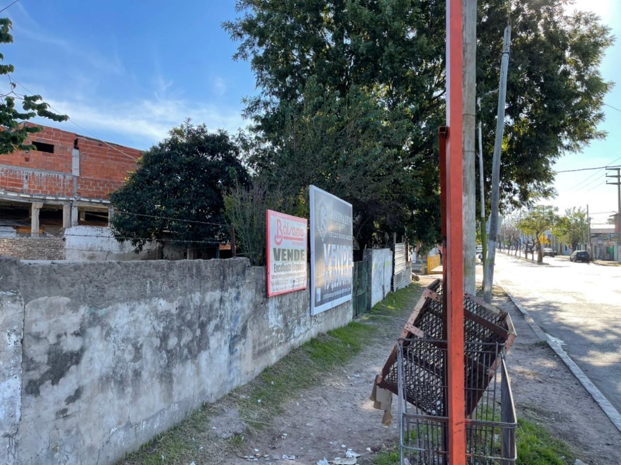 LOTE IMPERDIBLE - SOBRE AVENIDA PRINCIPAL 