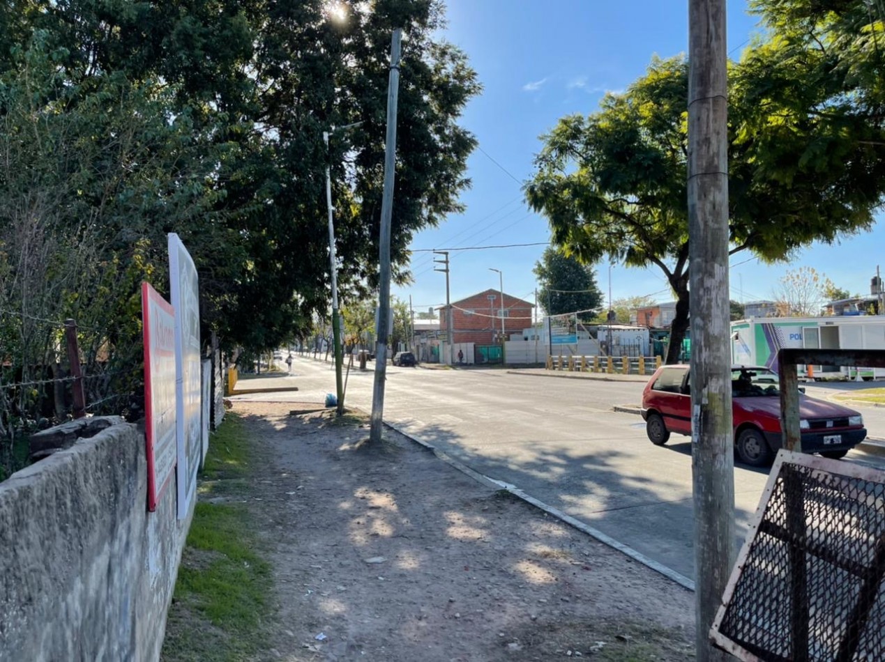 LOTE IMPERDIBLE - SOBRE AVENIDA PRINCIPAL 