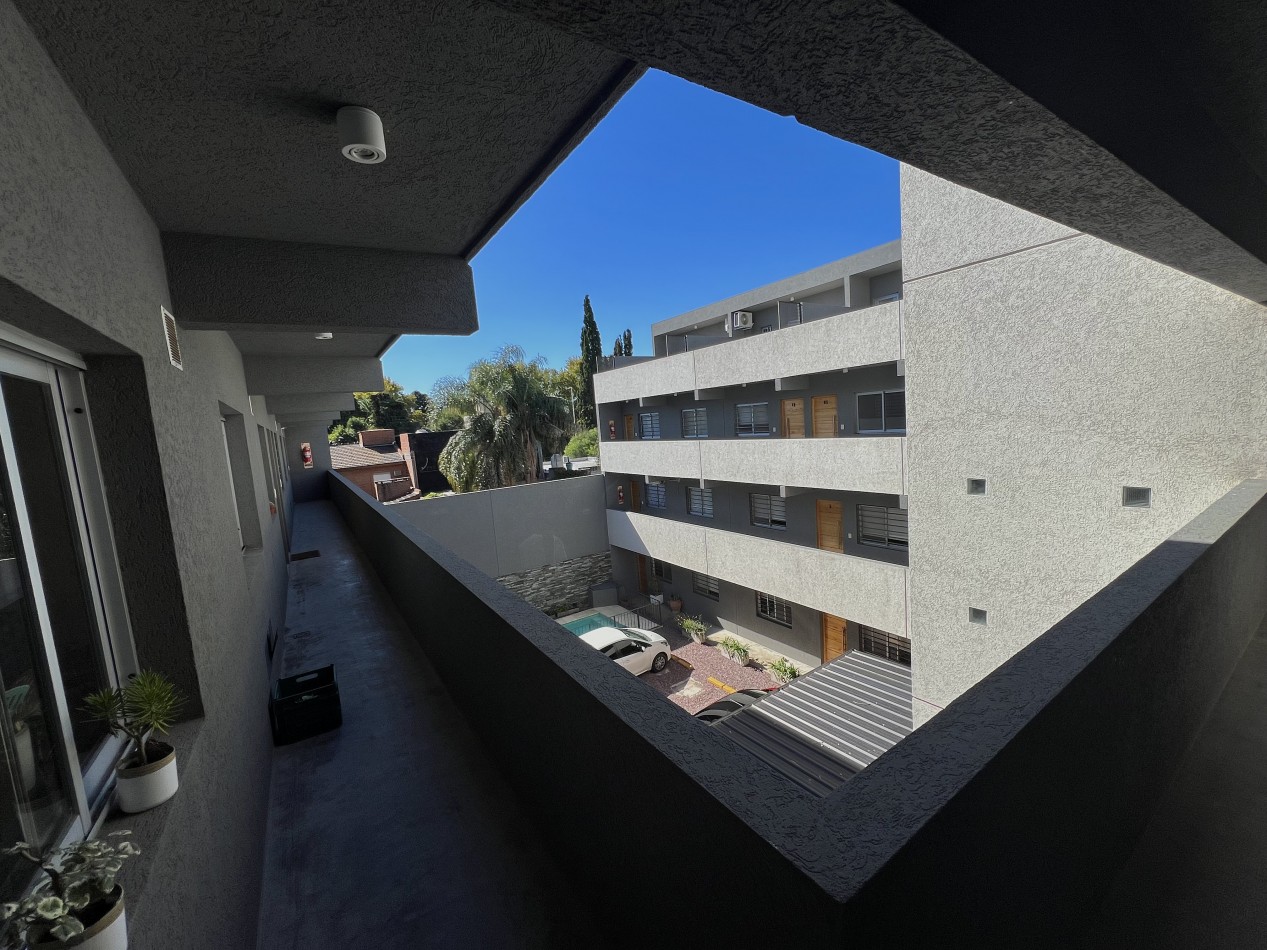 Excelente Departamento 3 Ambientes en Duplex c/ Balcon - Piscina - Terraza - Lavadero - Balcon