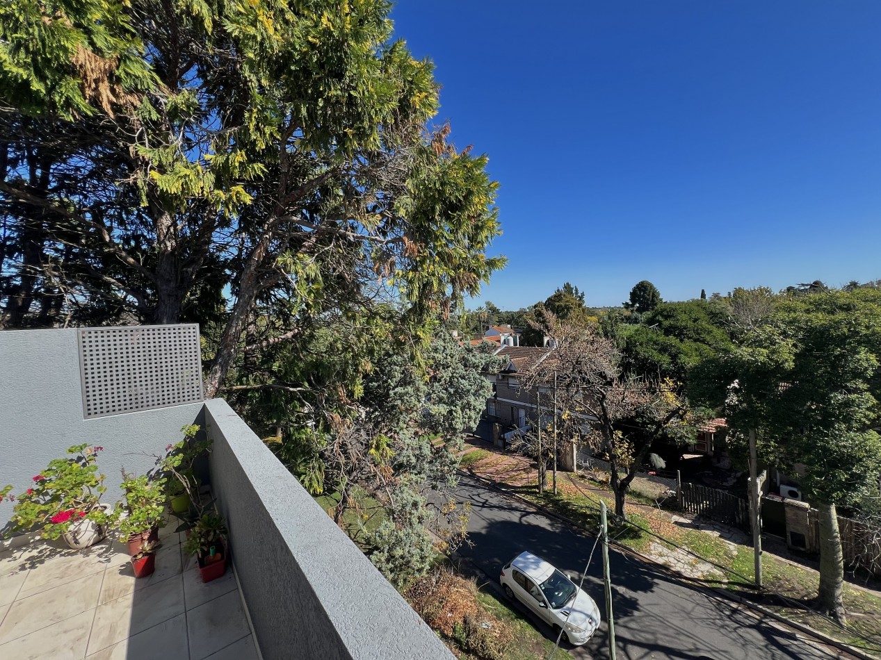 Excelente Departamento 3 Ambientes en Duplex c/ Balcon - Piscina - Terraza - Lavadero - Balcon