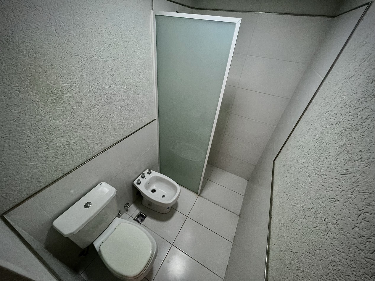 Excelente Departamento 2 Ambientes c/ Balcon al Frente - Cochera Cubierta - Piscina en Don Torcuato