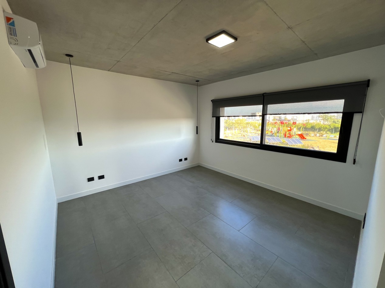 Excelente Casa de Lujo 6 ambientes c/ piscina - parrilla - mastersuite - sauna
