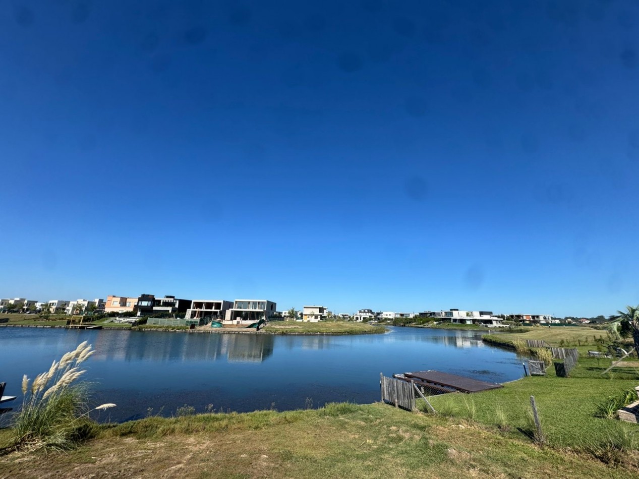 Excelente Terreno Al Lago Principal | Gran Espejo de Agua | Excelentes Accesos