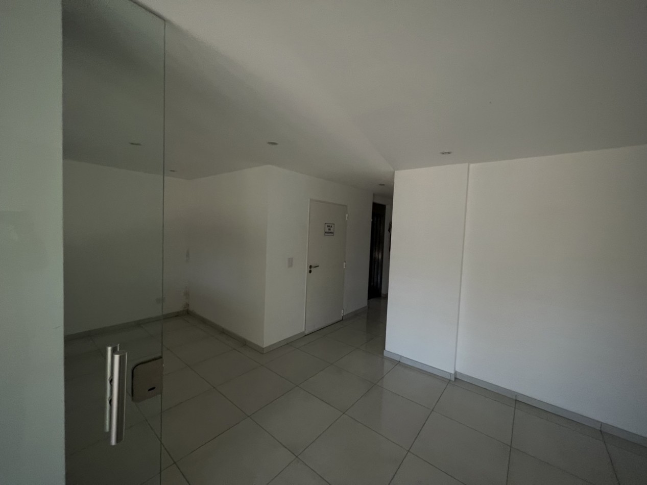 Departamento 1 ambiente con Renta Inmediata c/ Escritura - Balcon - Apto Comercial