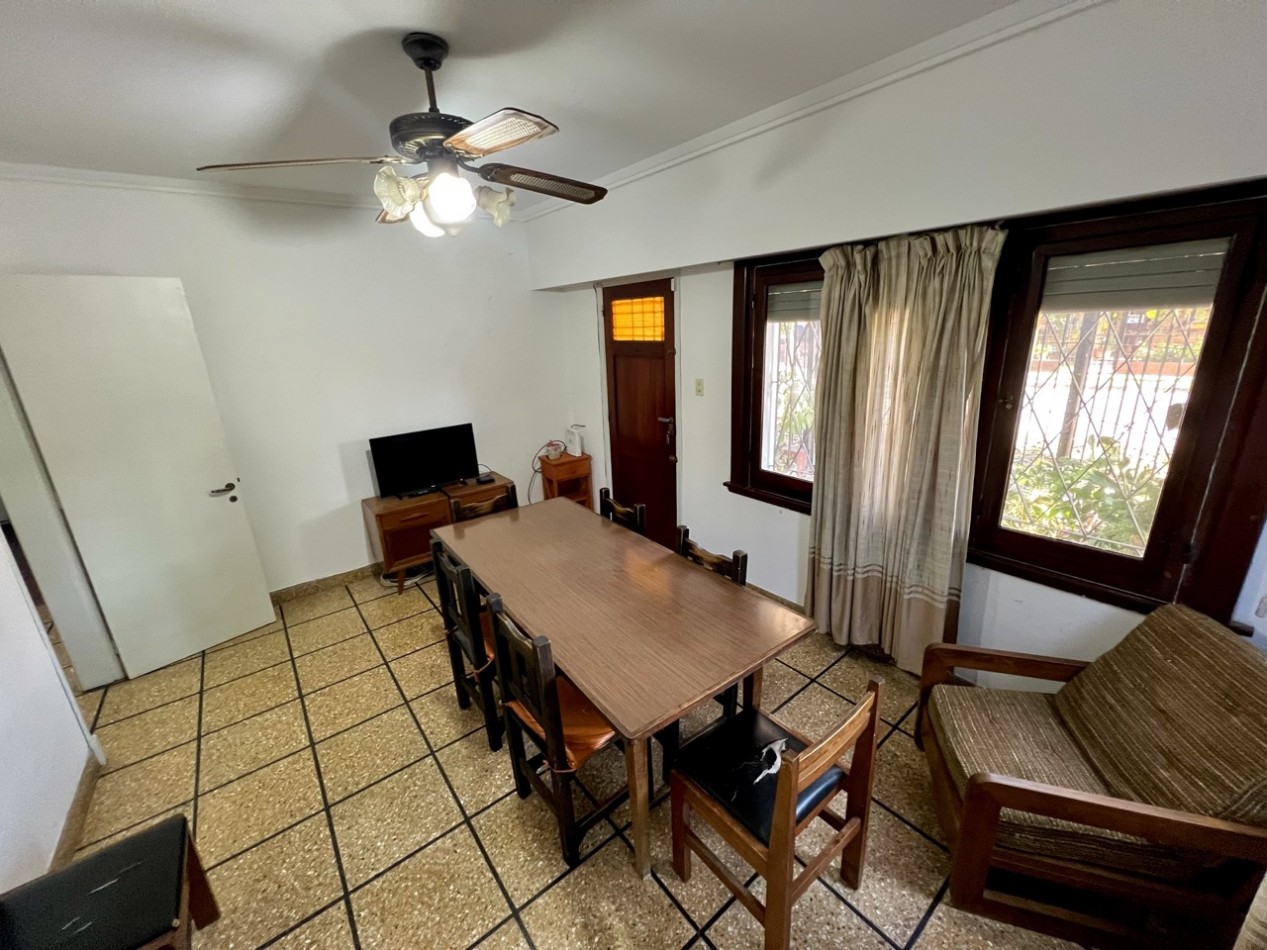 Casa imperdible en esquina | Depto, garaje y taller independientes