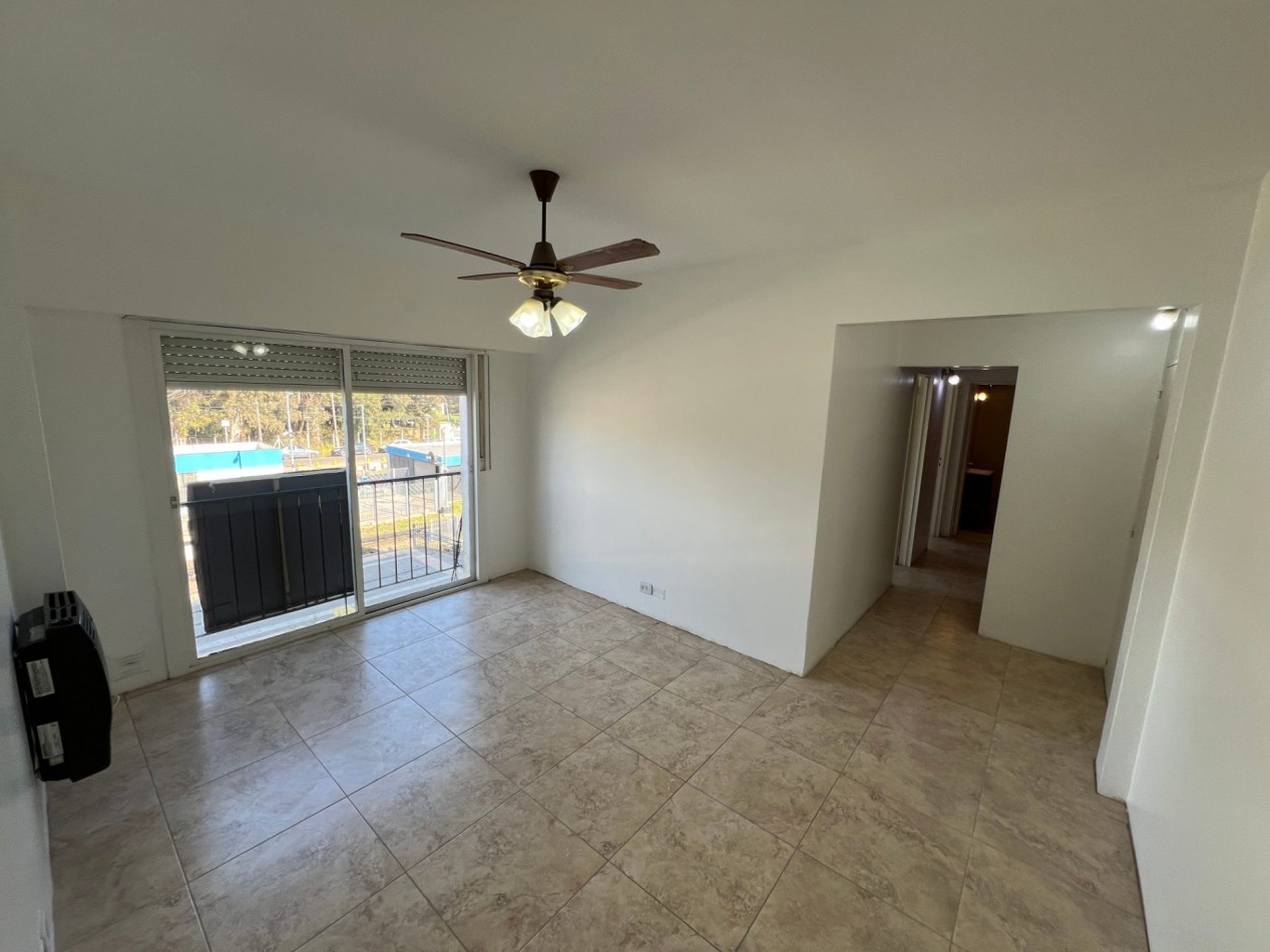 Departamento 3 ambientes en venta - Estacion Don Torcuato - Apto credito