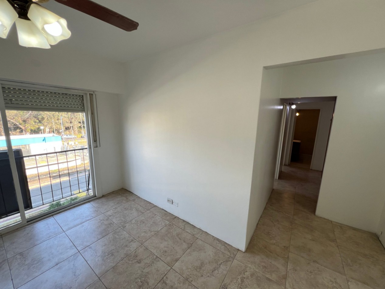 Departamento 3 ambientes en venta - Estacion Don Torcuato - Apto credito