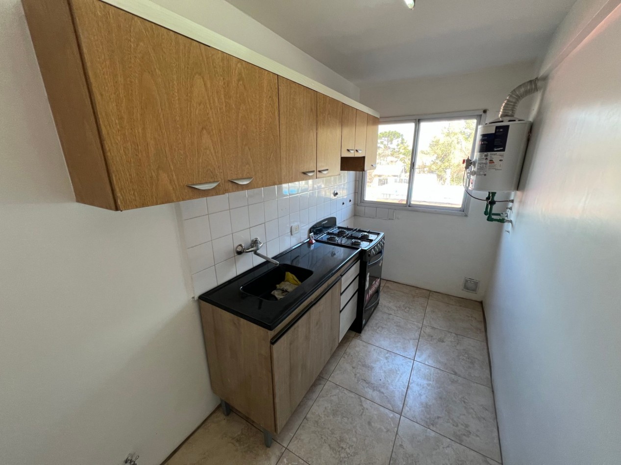Departamento 3 ambientes en venta - Estacion Don Torcuato - Apto credito