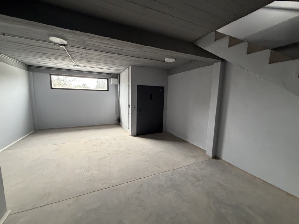 Galpon Industrial Premium a Estrenar | 549 M²cubiertos | Oficinas | Ingreso Para Camiones | Malvinas