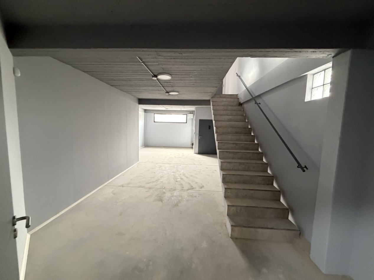 Galpon Industrial Premium a Estrenar | 549 M²cubiertos | Oficinas | Ingreso Para Camiones | Malvinas