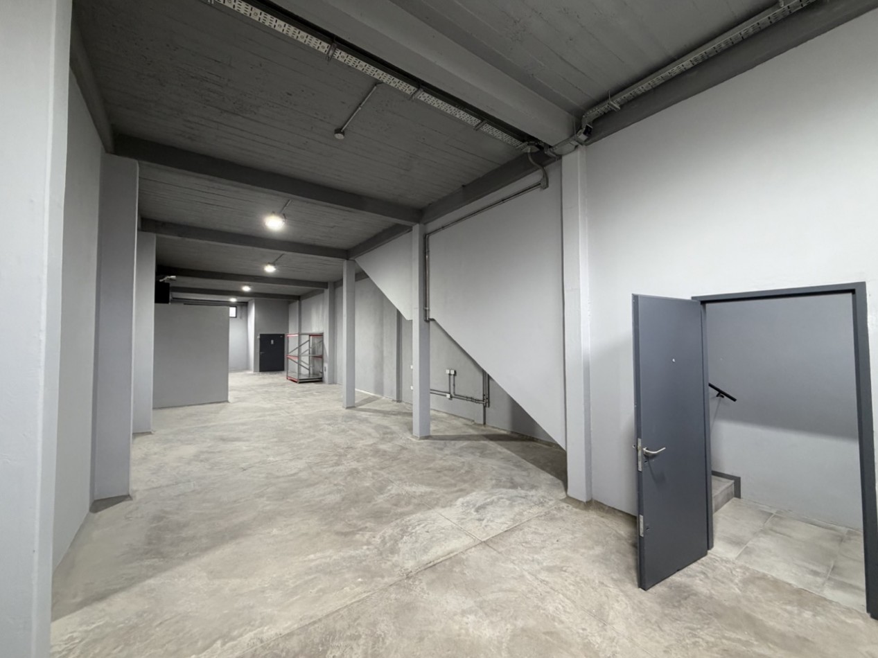 Galpon Industrial Premium a Estrenar | 549 M²cubiertos | Oficinas | Ingreso Para Camiones | Malvinas