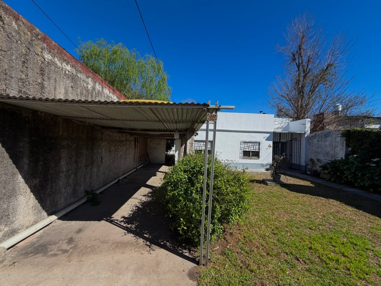 Oportunidad Real | Casa con Terreno Propio | Construccion Solida | Gran Proyeccion | Lavadero