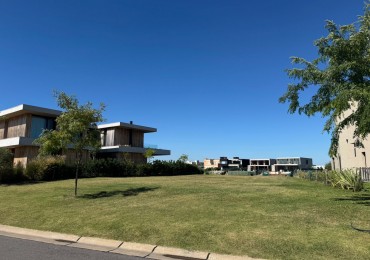 Excelente Terreno Al Lago Principal | Gran Espejo de Agua | Excelentes Accesos